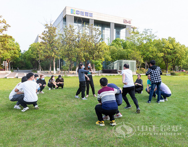 中正鍋爐電商國貿(mào)部開展戶外團建活動