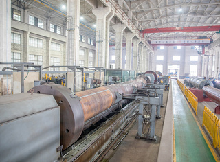 永乐高锅炉大型集箱卧式三轴数控钻