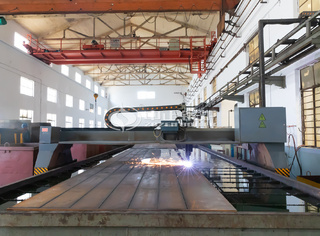 永乐高锅炉数控等离子切割机