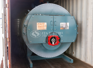 正在装车的WNS系列低氮燃气热水锅炉