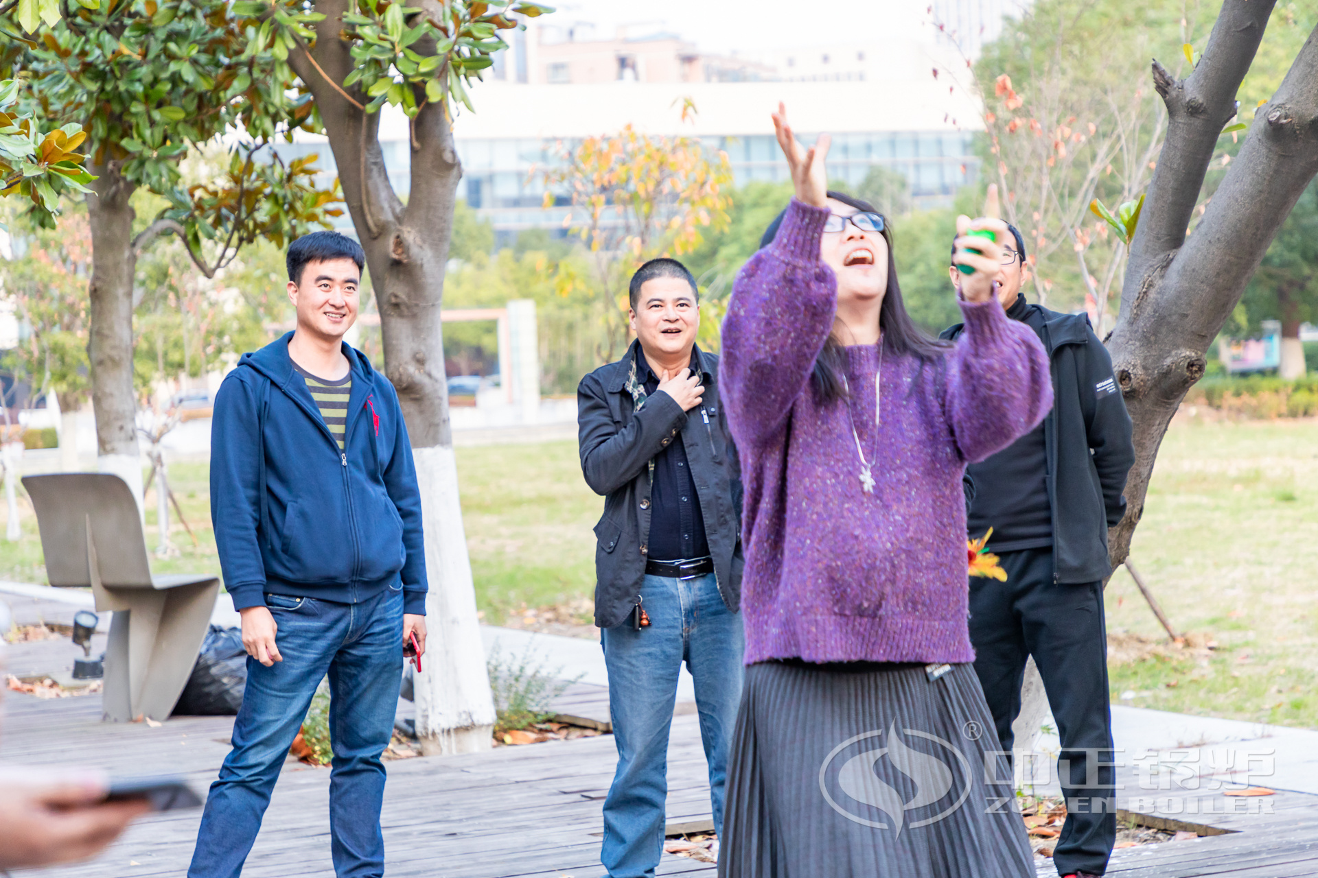 永乐高锅炉电商部11月户外团建