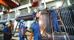 撸起袖子加油干 永乐高锅炉忙碌的生产车间