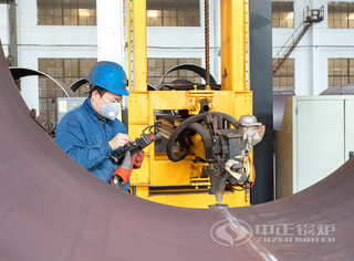 永乐高锅炉员工设置自动焊机参数