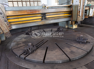 永乐高数控车床在加工历程中可以自动丈量，并能自动赔偿刀具磨损及其他缘故原由爆发的误差