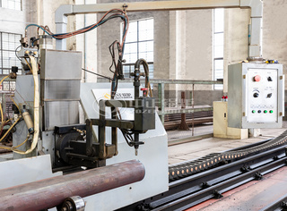 永乐高数控相贯线切割机