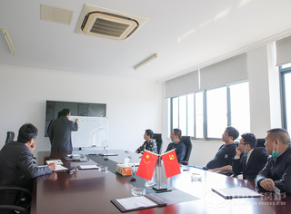 广东客户对永乐高导热油锅炉很有兴趣