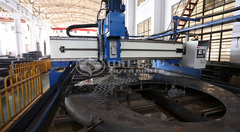 着名锅炉品牌永乐高锅炉引进先进高速数控平面钻床装备