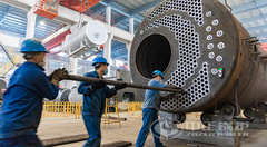 永乐高WNS型燃油燃气锅炉穿管、油漆工艺展示