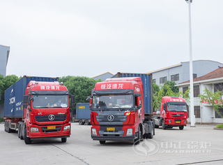 货车被贴上封条全程榨取职员下车