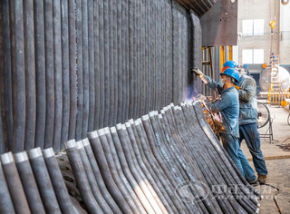 SZS燃气锅炉对流管制组装