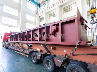 永乐高的1200万大卡YLW系列燃煤燃生物质导热油锅炉