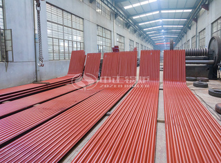 膜式壁的结构可以顺应锅炉在事情历程中由于温度转变引起的热膨胀