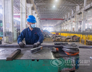 零部件加工环节衔接紧密，反映出车间较强的生产组织能力